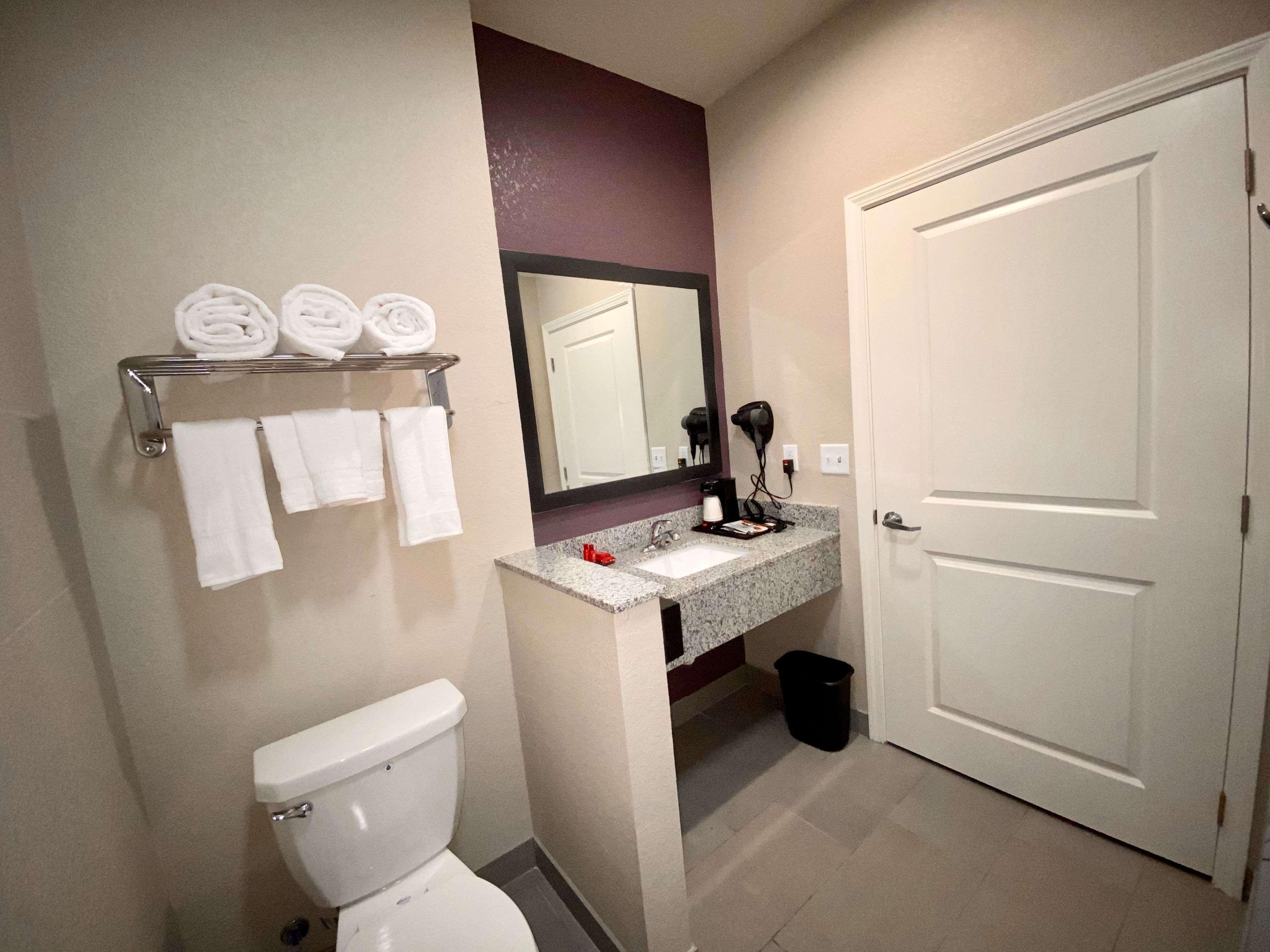 Surestay Plus Hotel By Best Western Ada Zewnętrze zdjęcie