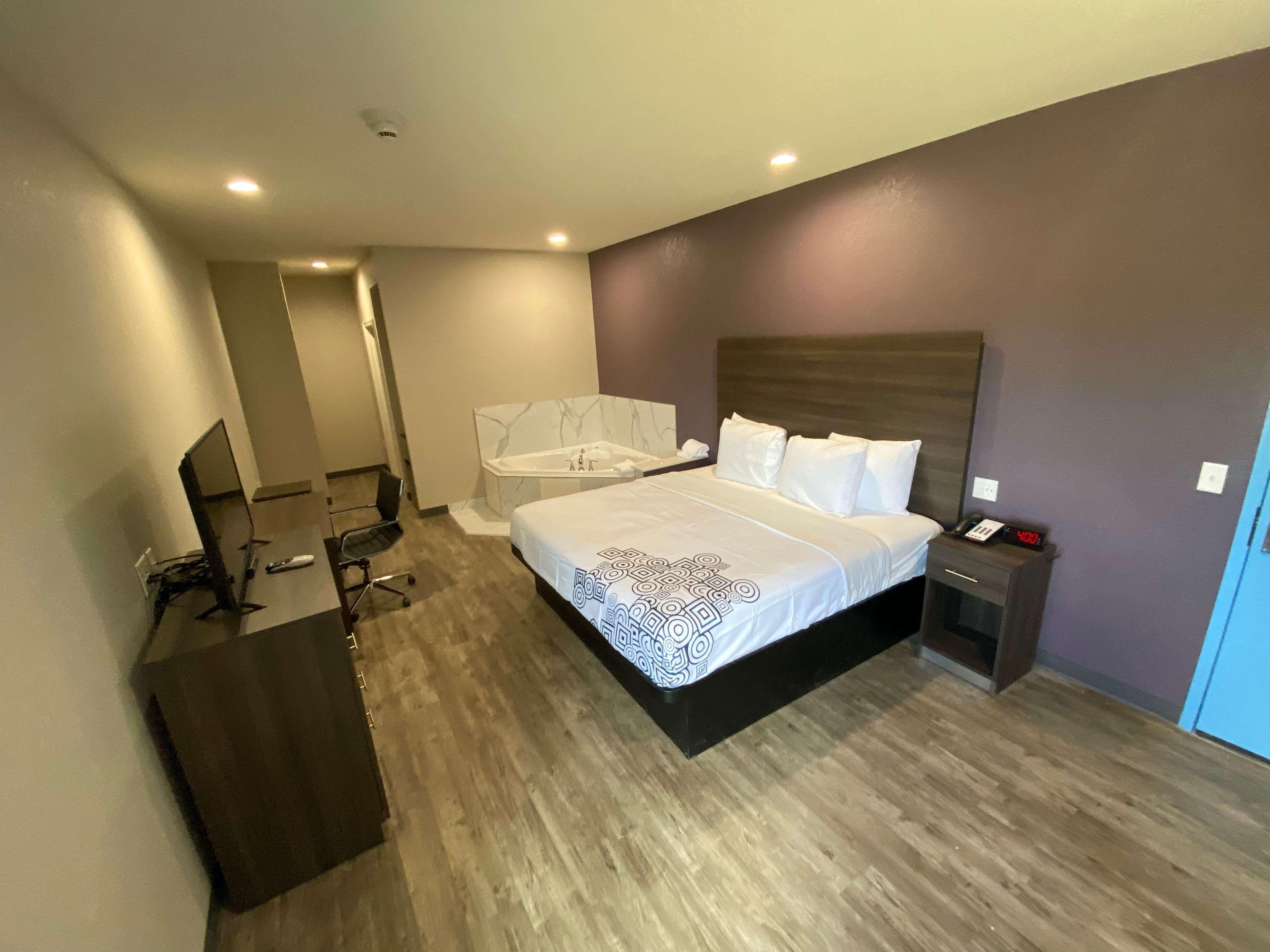 Surestay Plus Hotel By Best Western Ada Zewnętrze zdjęcie