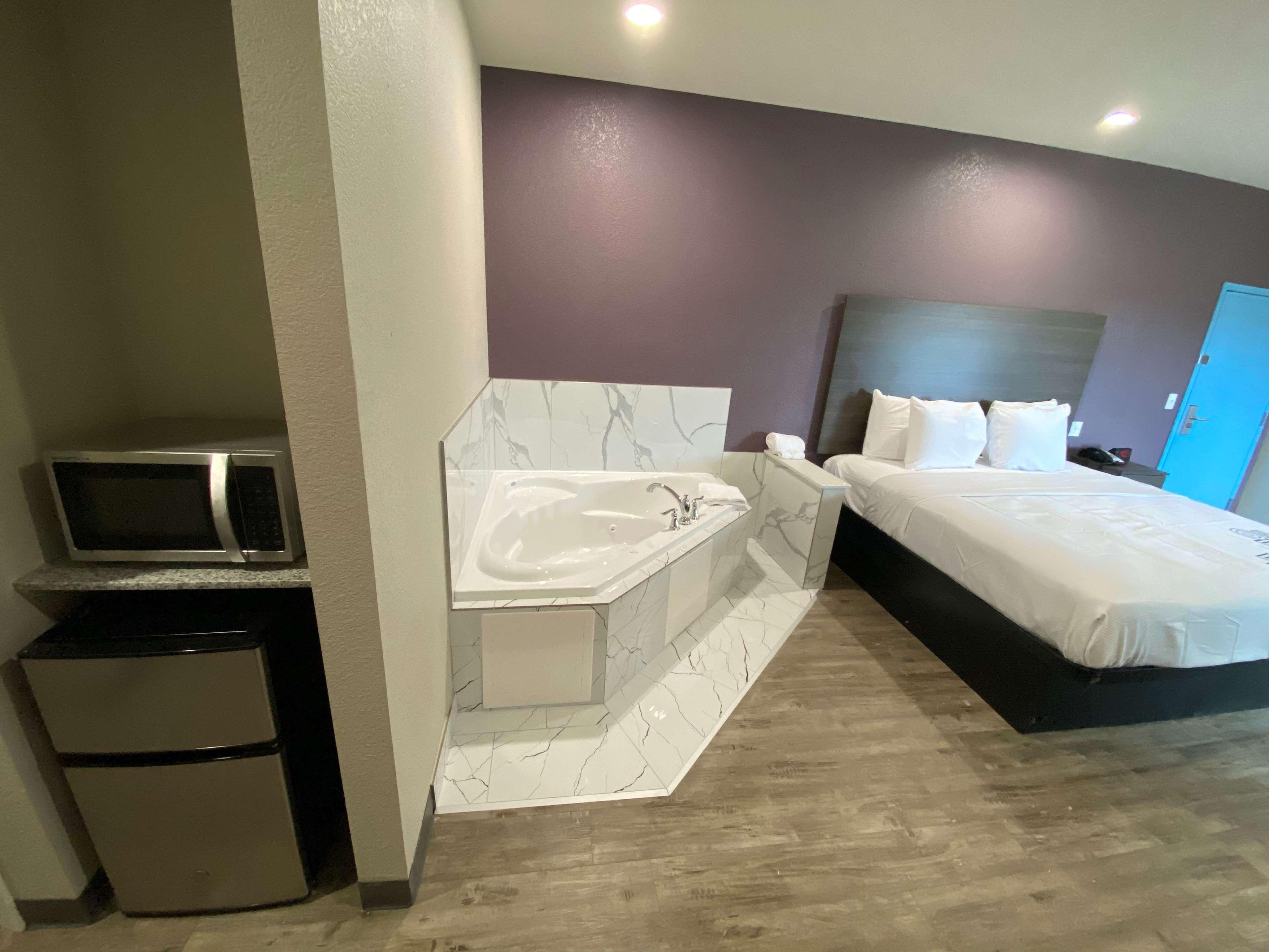 Surestay Plus Hotel By Best Western Ada Zewnętrze zdjęcie